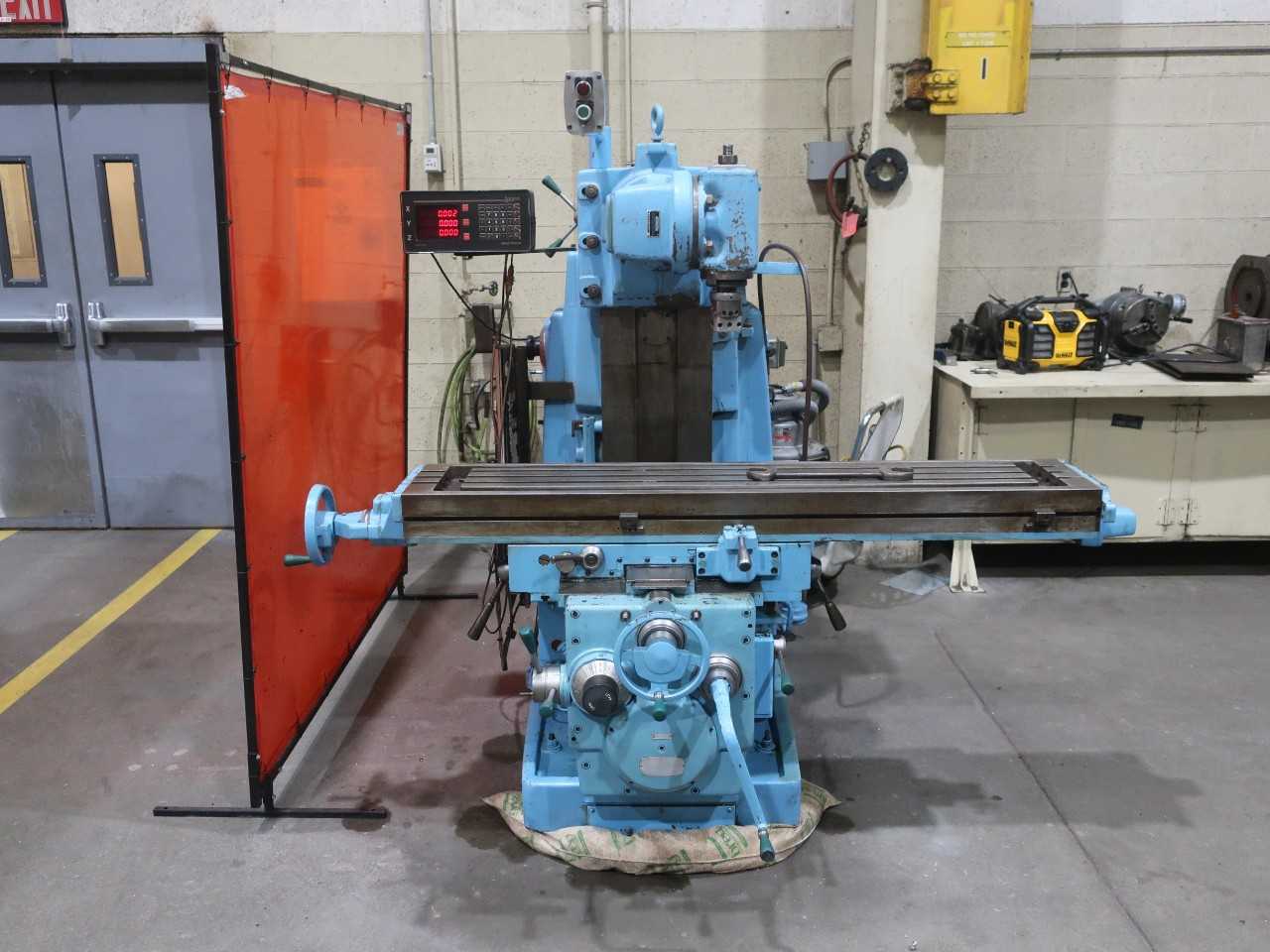 Horizontal mill, 34" x 12" travel, Sargon Gold Tracer DRO - MILLING MACHINES