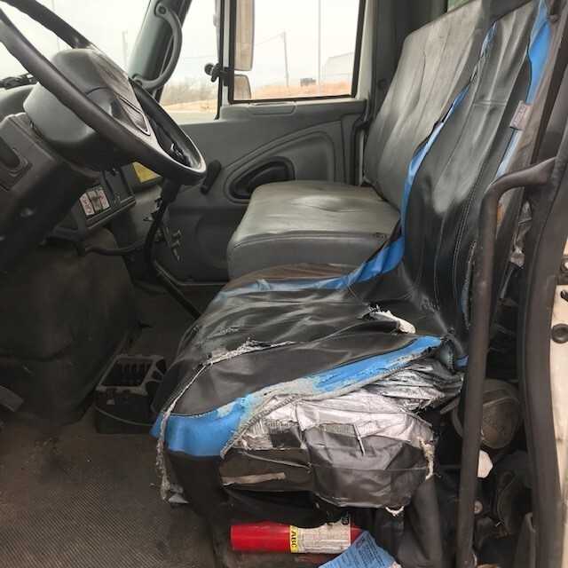 2004 International - VANS