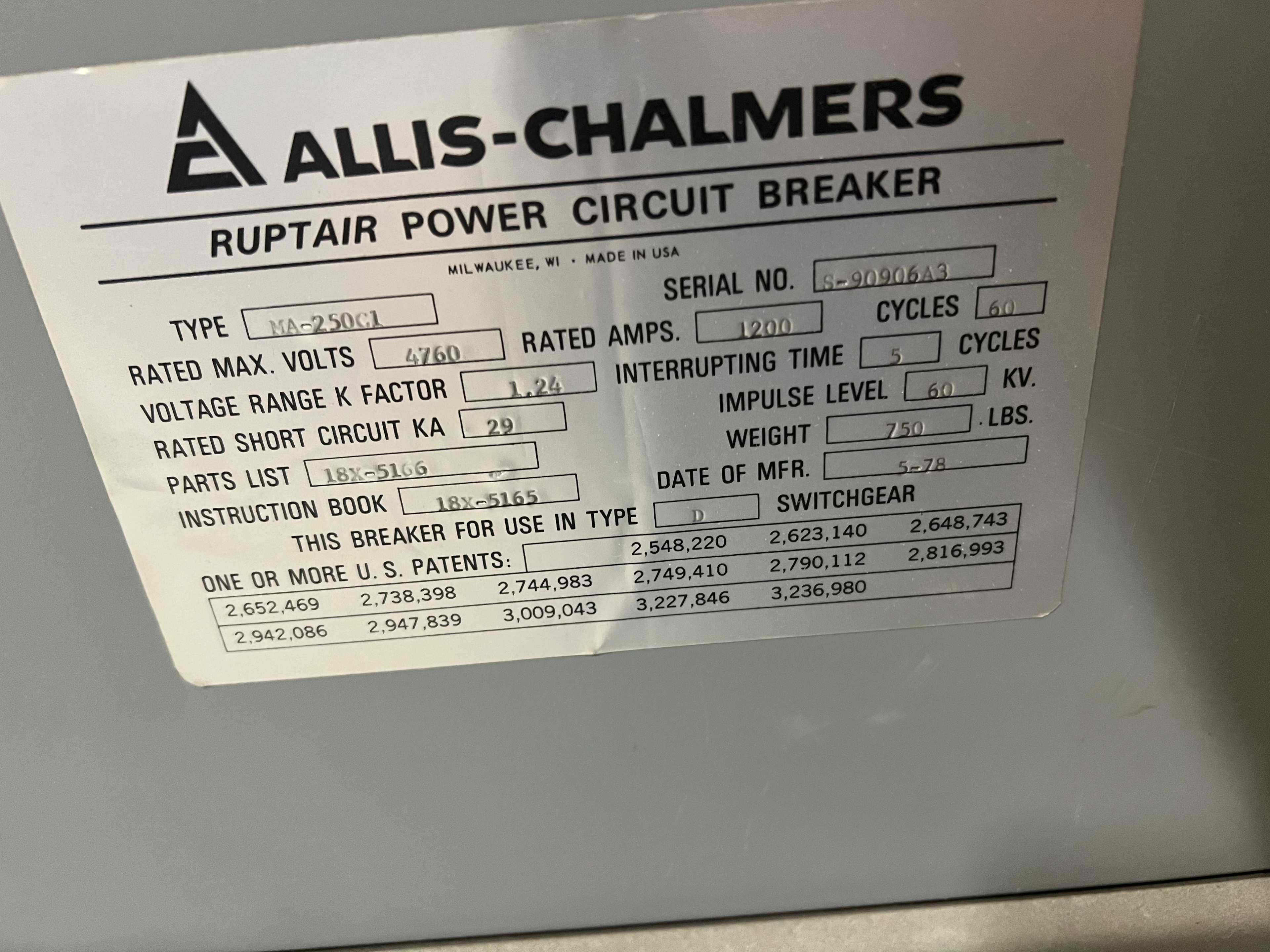 1978 Siemens Allis-Chalmers MA-250C1 High Voltage Ruptair Power Circuit Breaker - CIRCUIT BREAKERS