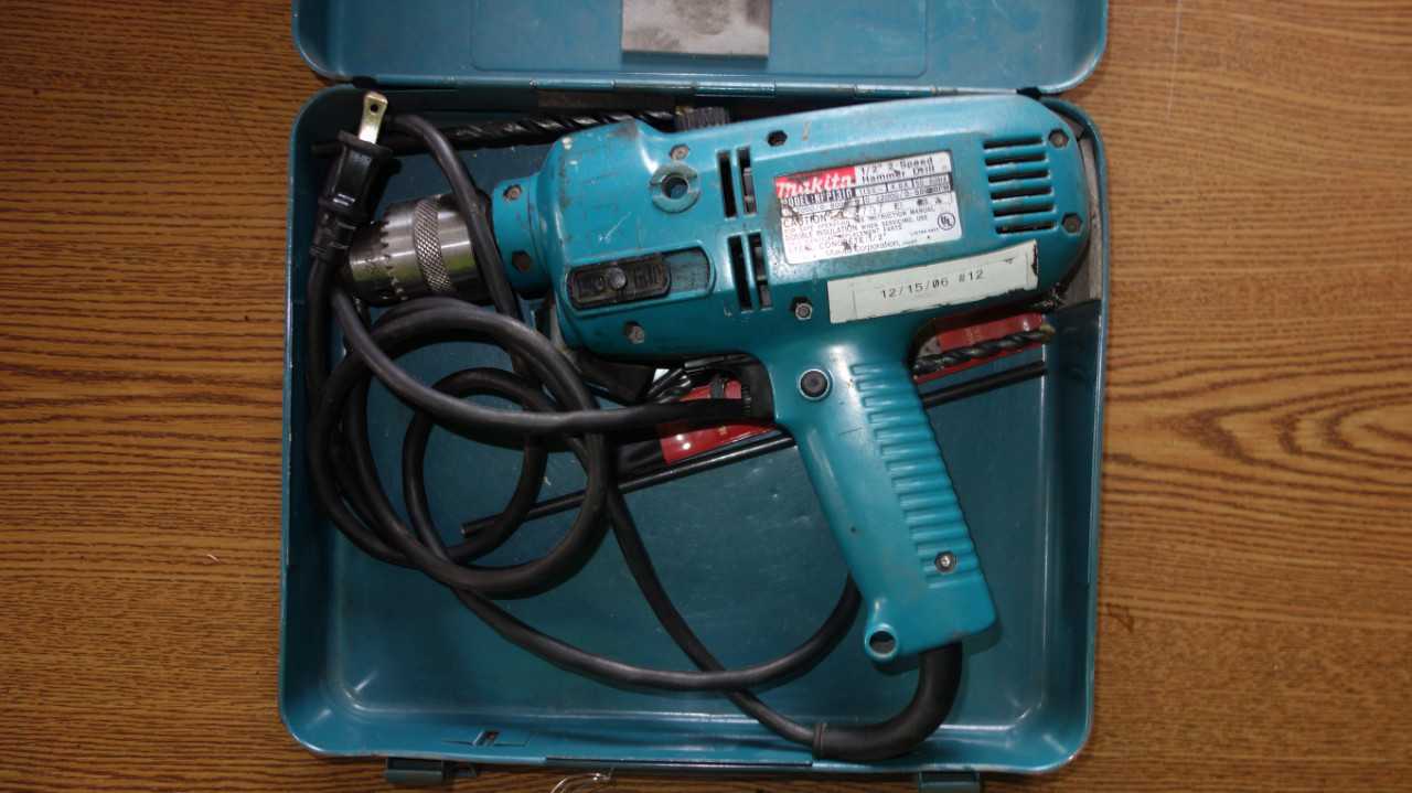 MAKITA NFP1310 1/2IN 2-SPEED HAMMER DRILL - ELECTRIC POWER TOOLS