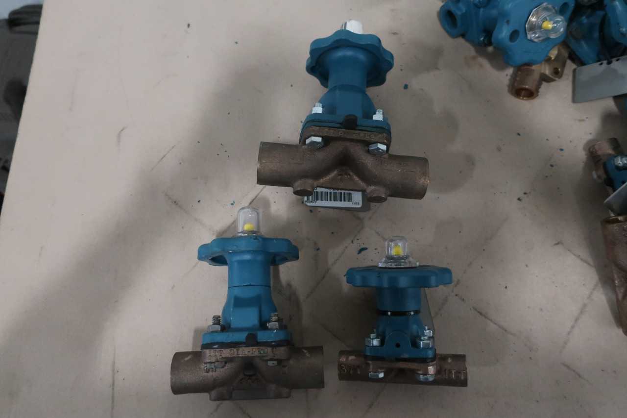 LOT OF ASSORTED ITT DIAPHRAGM VALVES - DIAPHRAGM VALVE