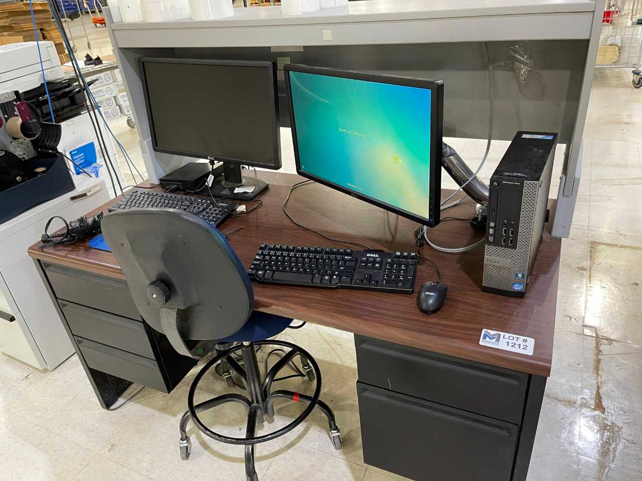 Desk with No Contents - MISCELLANEOUS