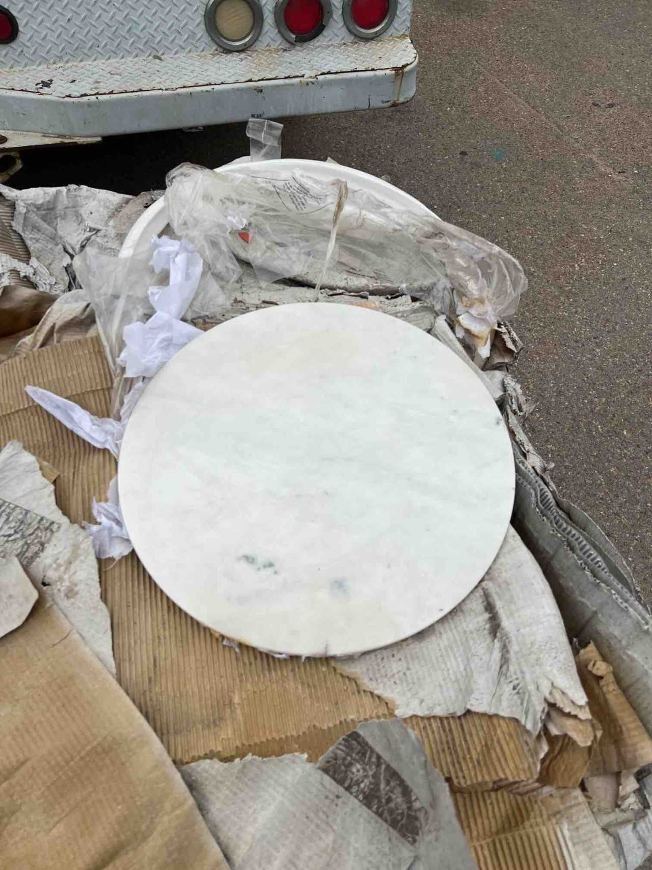 Lot of White Marble Round Table Top - MATERIAL HANDLING