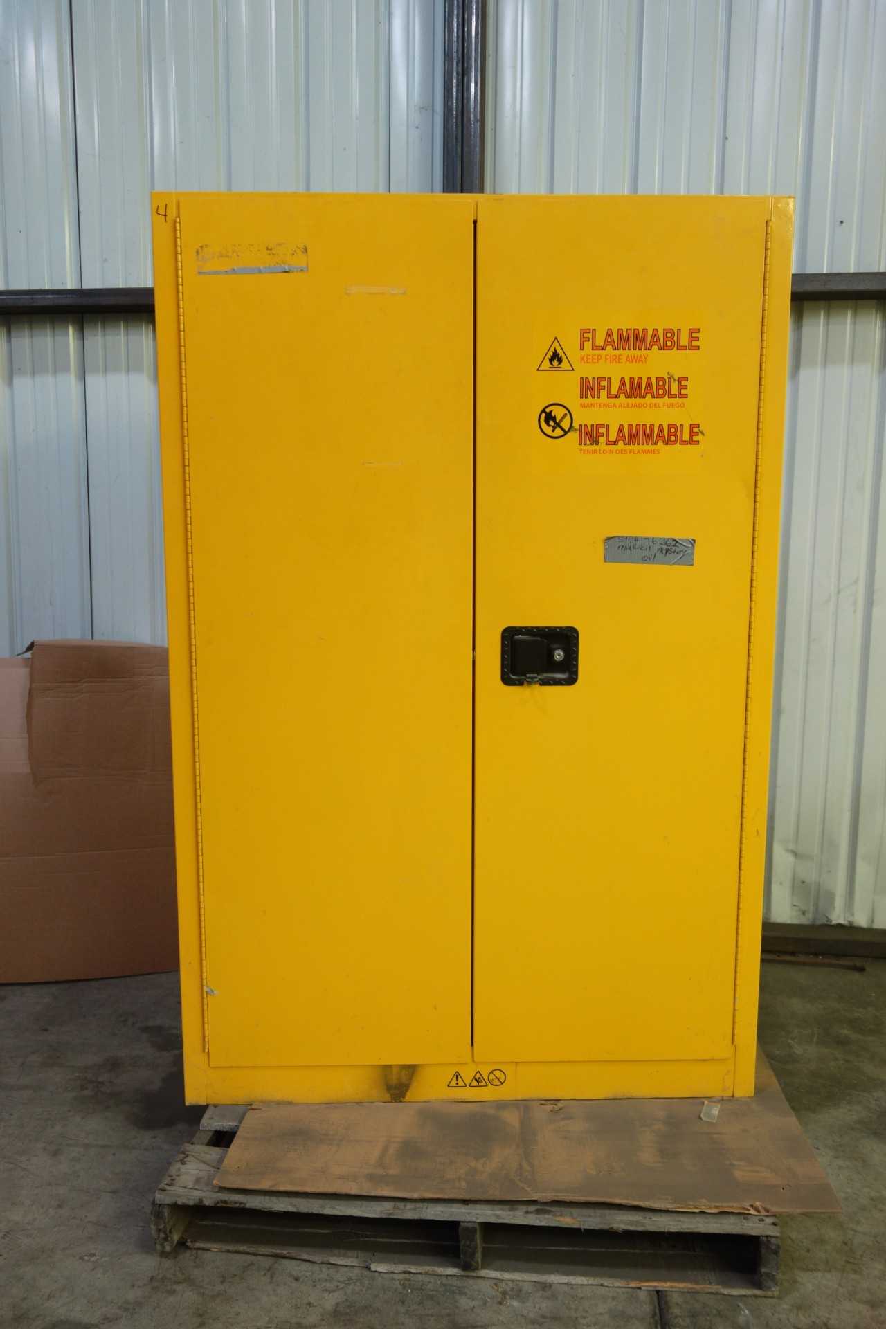 CONDOR 42X501A SAFETY STORAGE CABINET - SAFETY EQUIPMENT