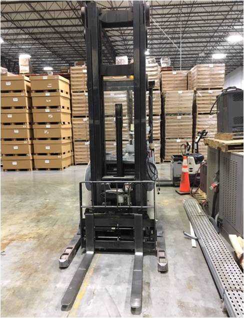 2005 Crown RD5225-30 double deep reach truck, Hebron, KY - FORKLIFTS