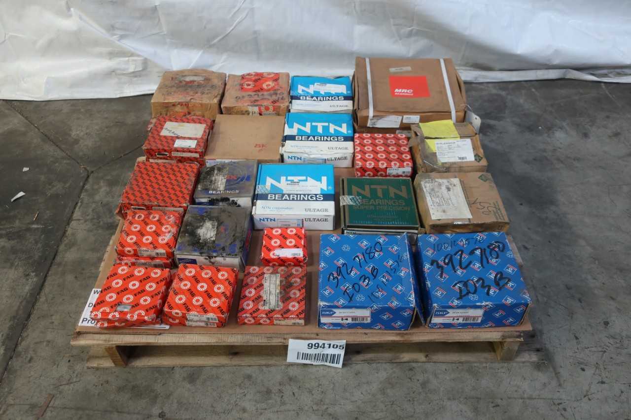 LOT OF ASSORTED ROLLER BEARINGS - BEARINGS