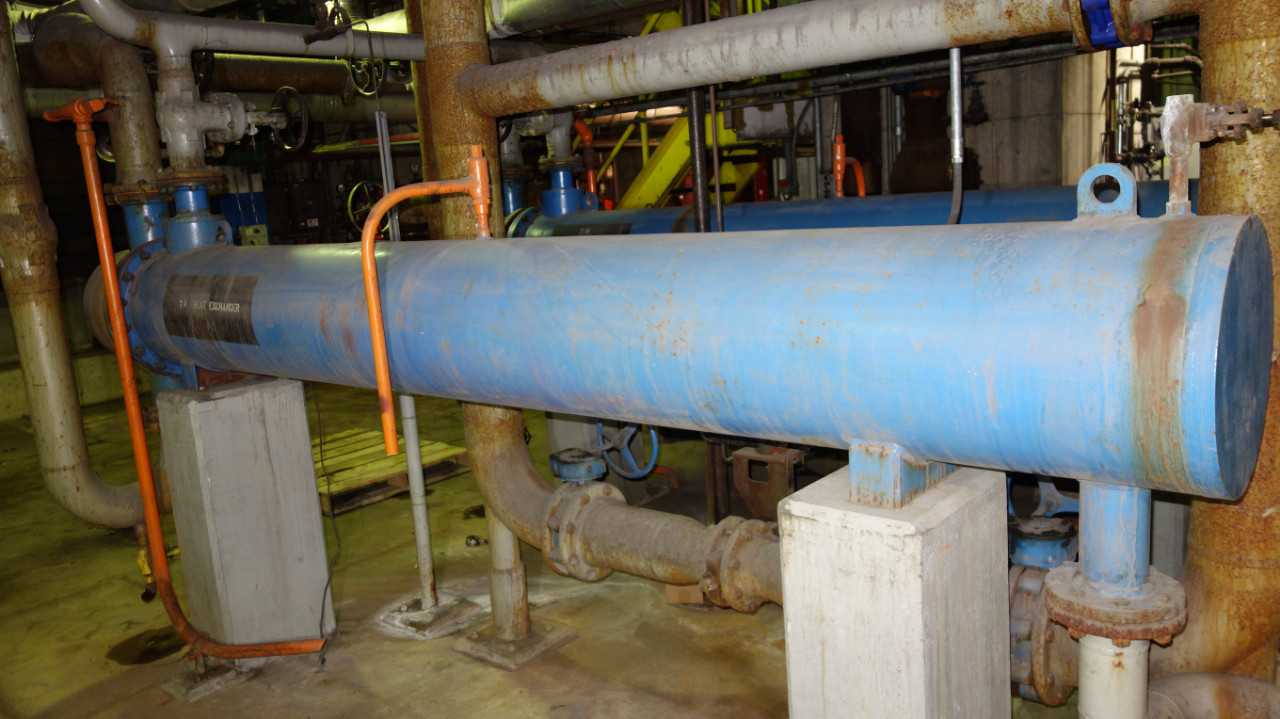 LOT OF 2 AMERICAN 5-080-17-126-001 HEAT EXCHANGERS