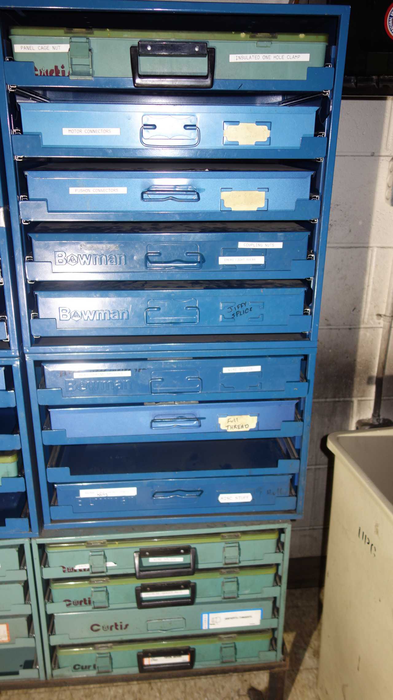 LOT OF 3 SECTIONS OF CURTIS TOOLBOXES WITH CONTENTS - TOOL STORAGE