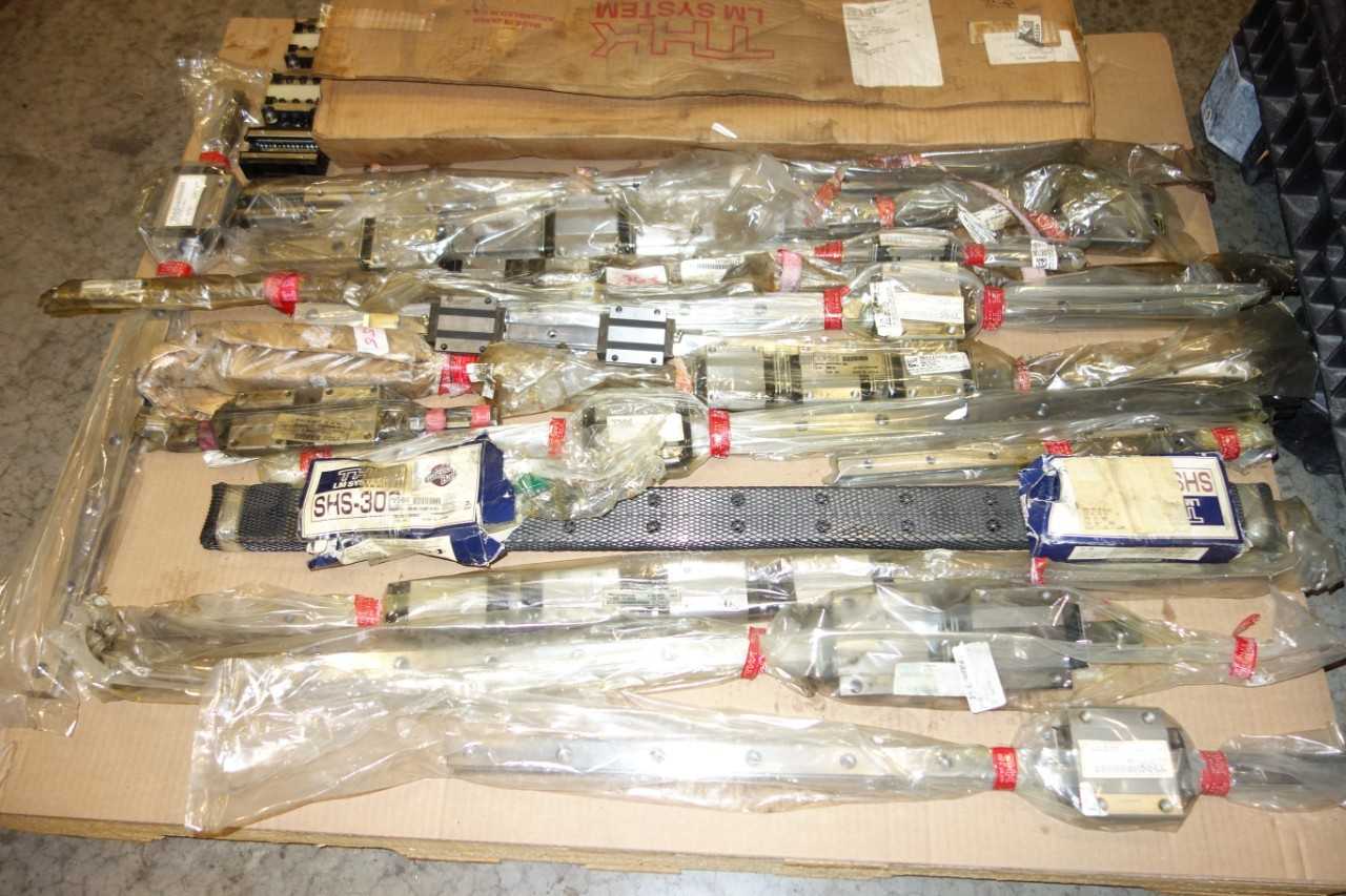 1 PALLET OF ASSORTED LINEAR BEARINGS AND RAILS - BEARINGS