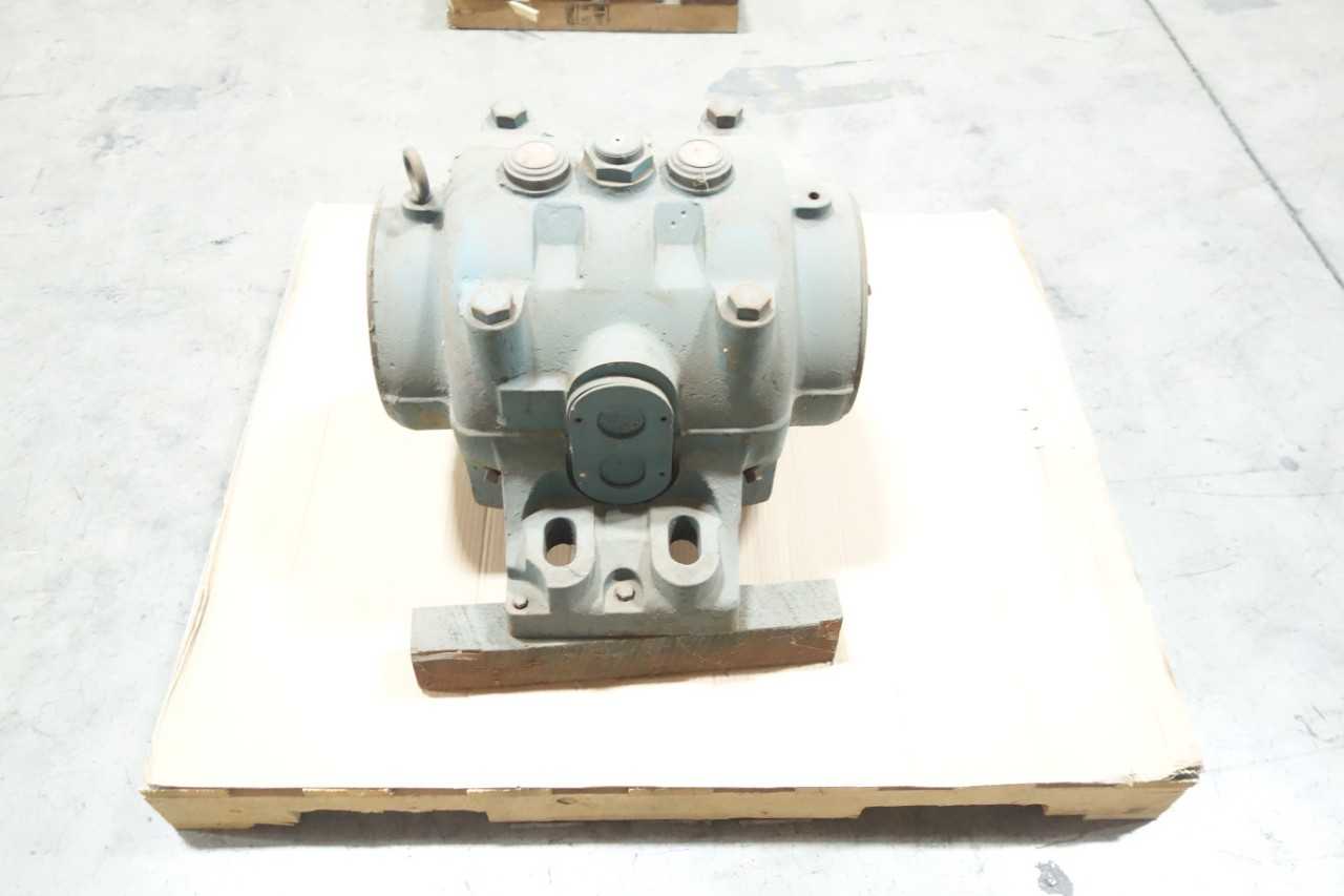 DODGE  132504  6 IN SLEEVOIL BEARING HOUSING - BEARINGS