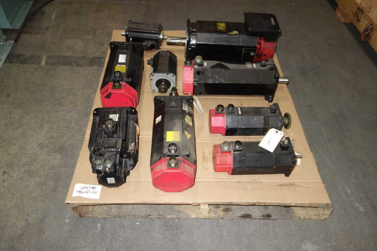 PALLET OF PARTS ONLY SERVO MOTORS - SERVO
