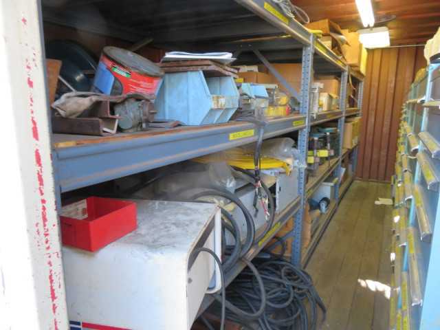 20' Container and Contents - ELECTRIC POWER TOOLS
