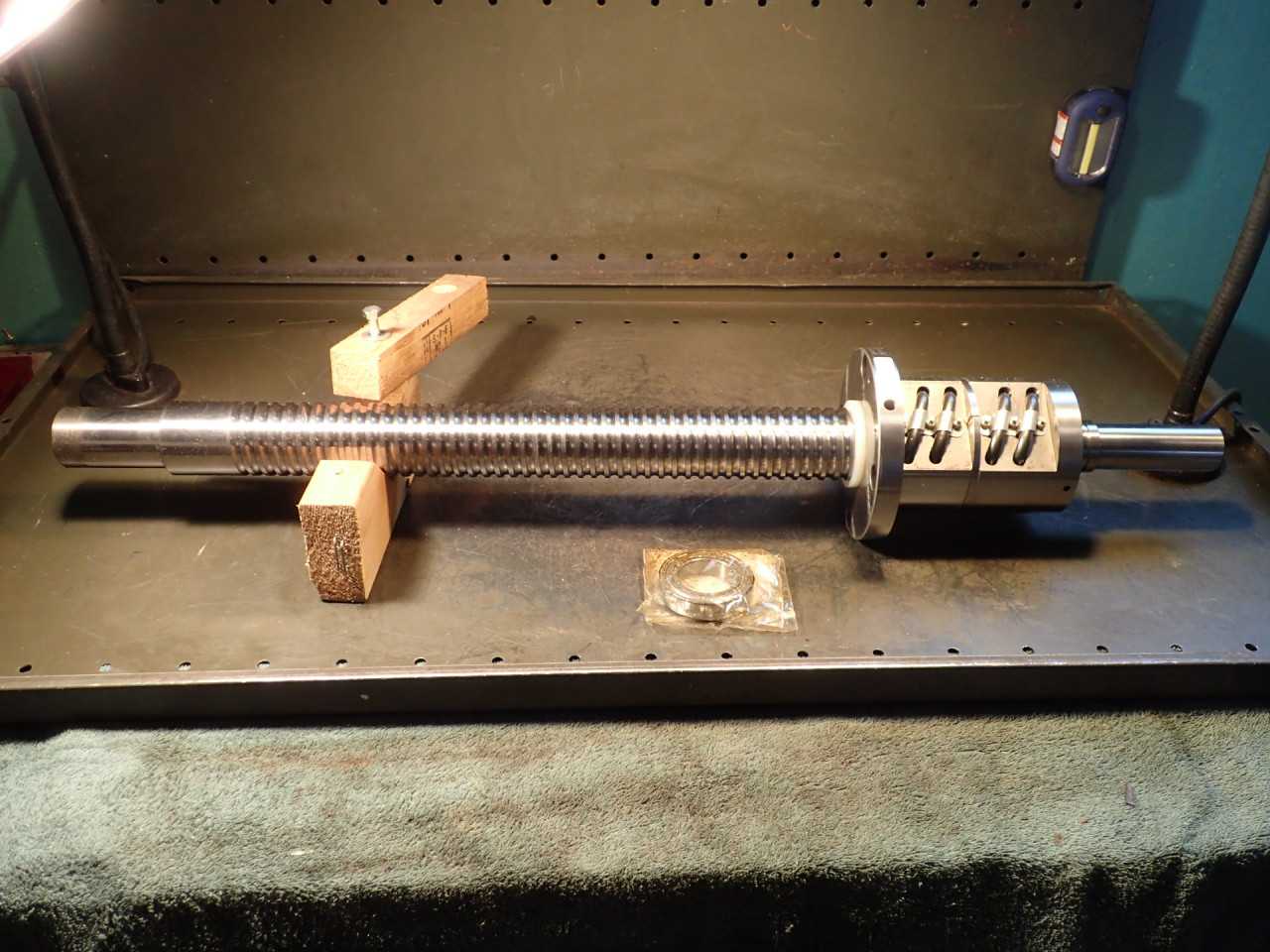 Barnes 10mm Pitch Lead Ball Screw: 10mm Pitch 450mmm Travel 45mm x1.5 Thread End - MACHINING ACCESSORIES & TOOLING