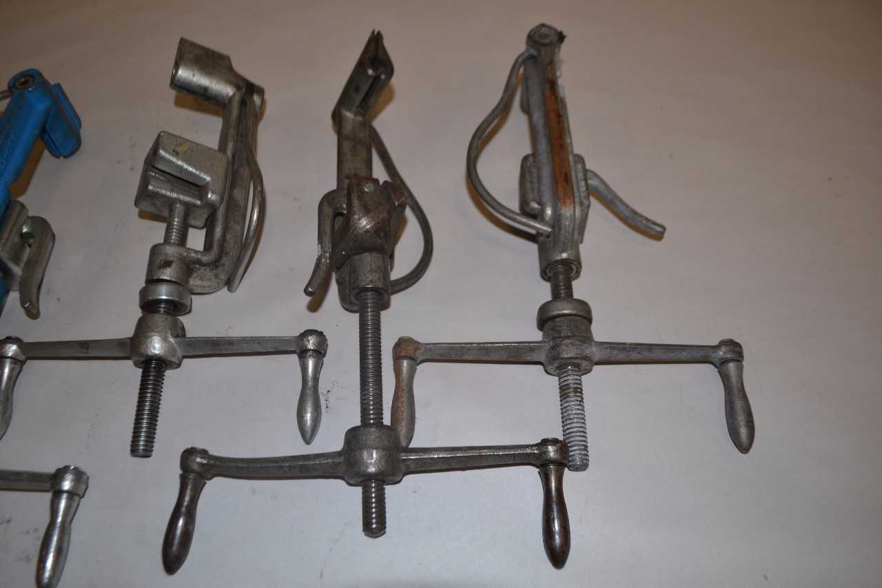 LOT OF 4 ASSORTED BAND-IT STRAPPING TOOLS - MISCELLANEOUS