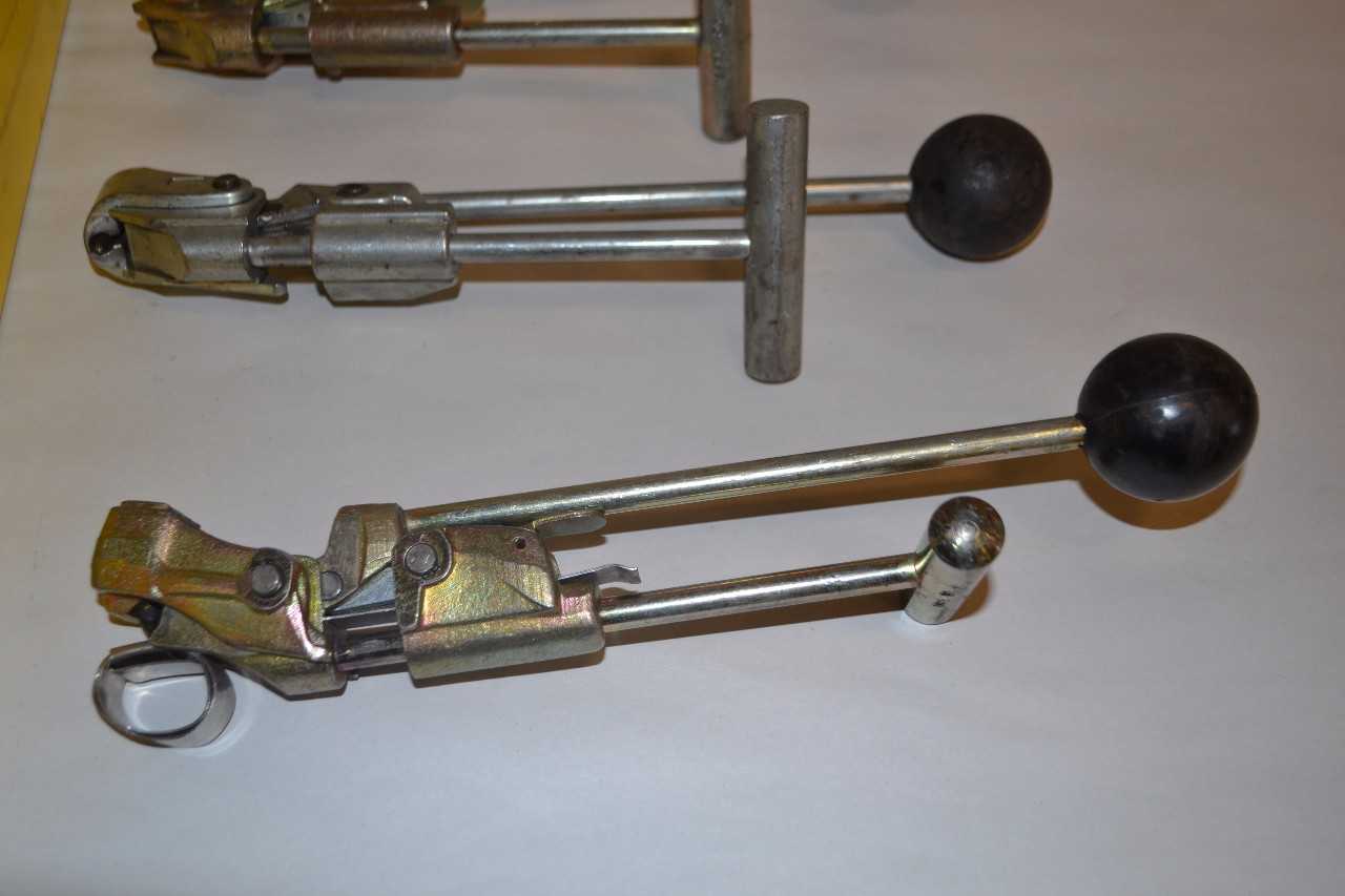 LOT OF ASSORTED BAND-IT TOOLS  - MISCELLANEOUS