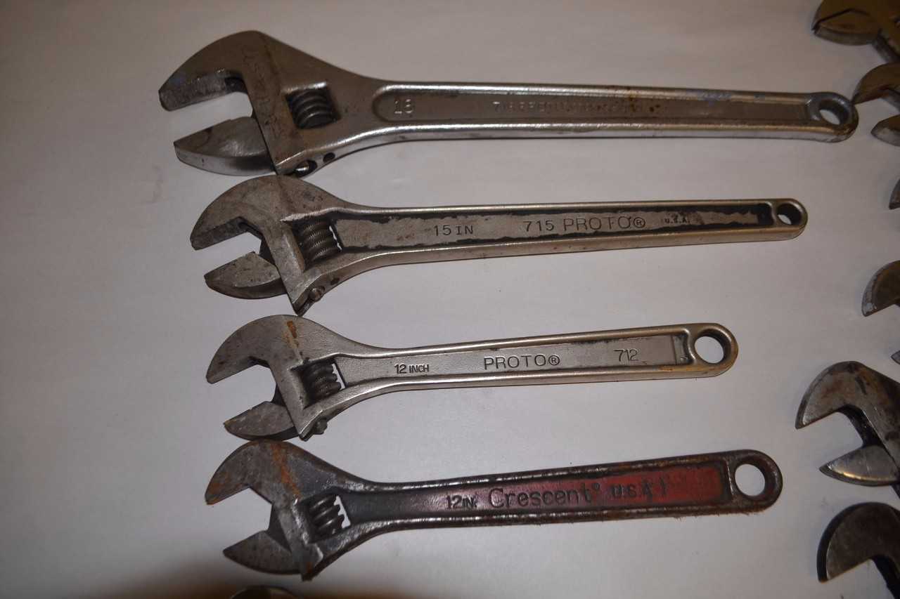 LOT OF ASSORTED CRESCENT WRENCHES - MISCELLANEOUS