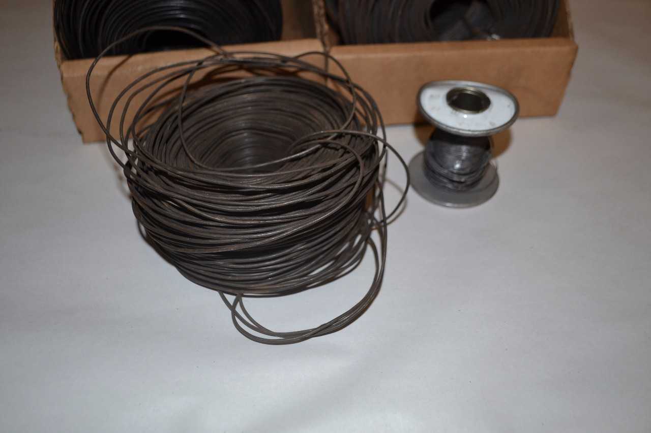 LOT OF 12 SPOOLS OF WIRE - MISCELLANEOUS
