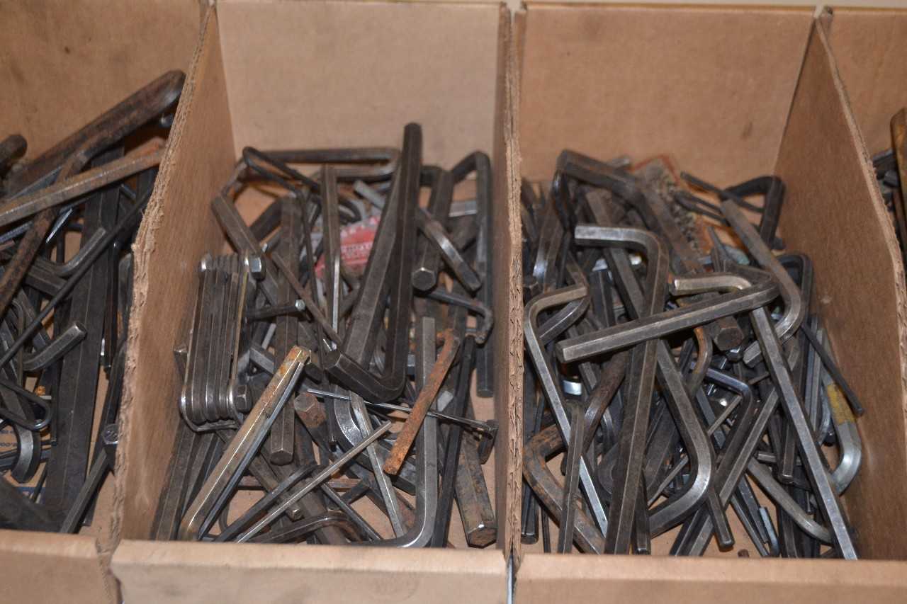 LOT OF ASSORTED ALLEN WRENCHES - MISCELLANEOUS