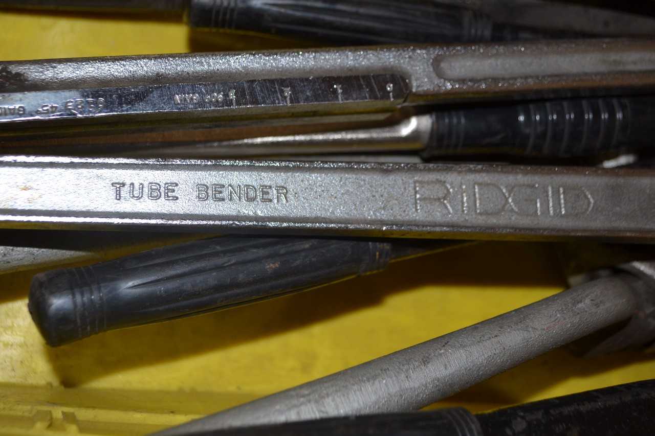 LOT OF ASSORTED PIPE BENDERS - MISCELLANEOUS