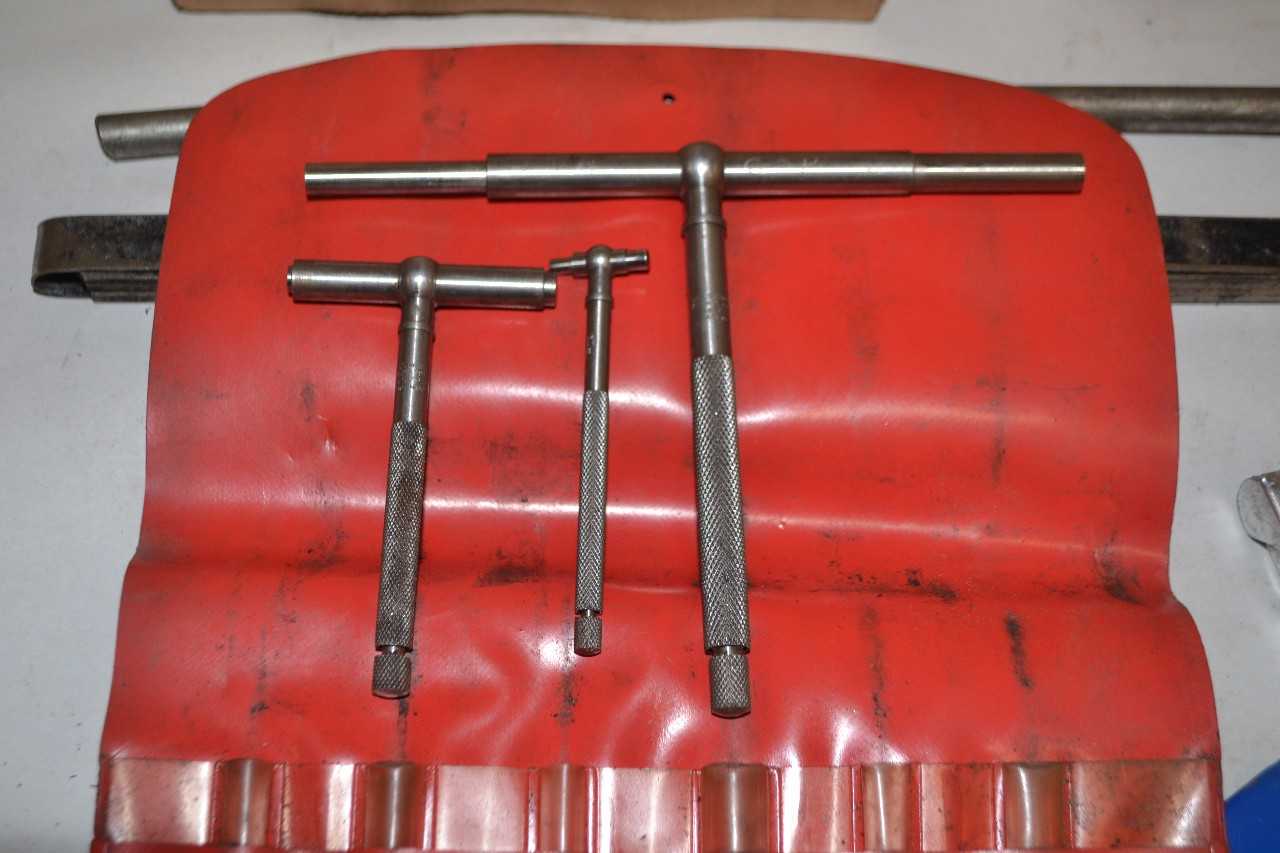 LOT OF ASSORTED TOOLS - MISCELLANEOUS