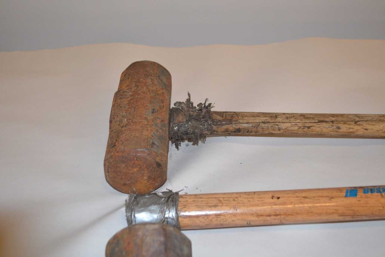 LOT OF 4 ASSORTED SLEDGEHAMMERS - MISCELLANEOUS