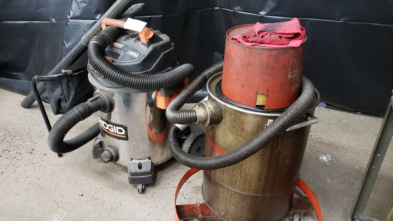 (2) Shop Vacs - PLANT & FACILITY EQUIPMENT