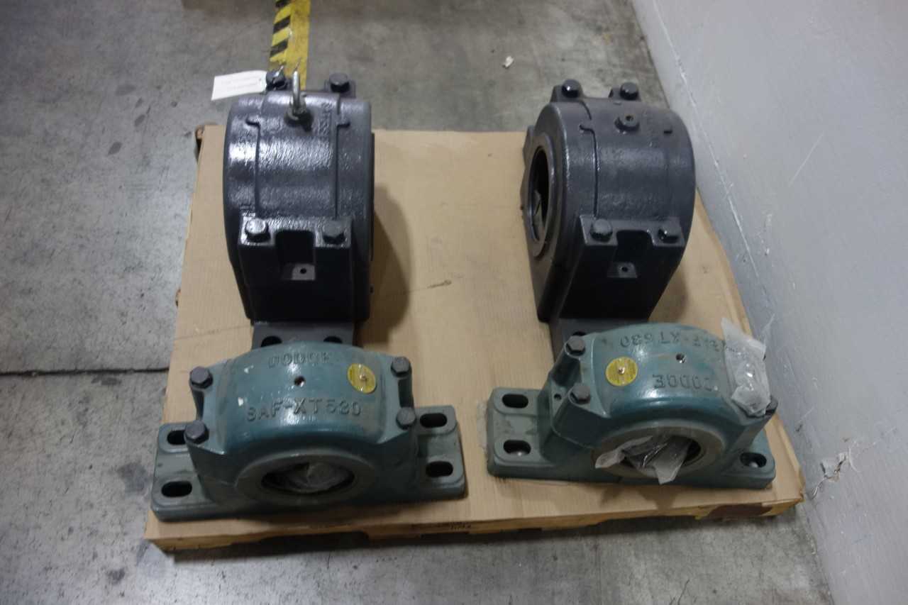 1 PALLET OF PILLOW BLOCK HOUSINGS - BEARINGS