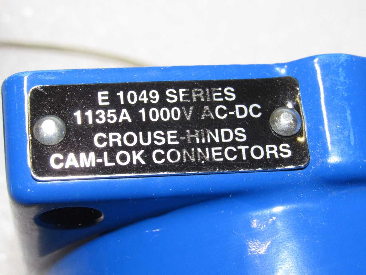 Cooper Industries Receptacles - PLUGS & RECEPTACLES
