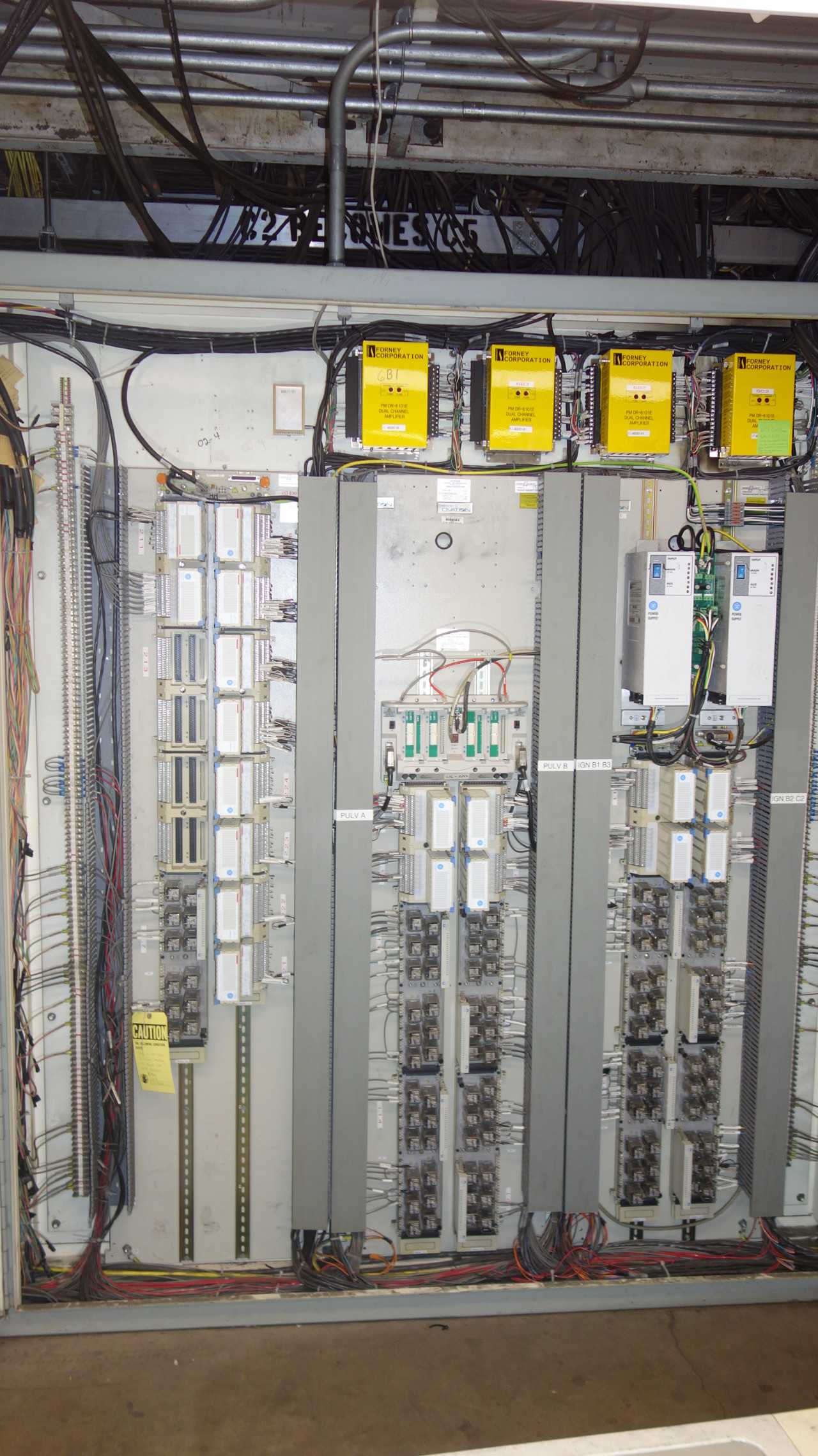 FORNEY BURNER CONTROL CABINET W/ OVATION MODULES - AUTOMATION & CONTROLS