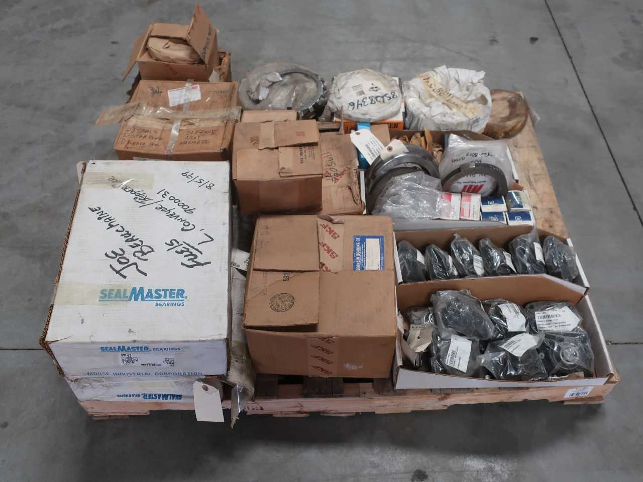 1 PALLET OF ASSORTED BEARINGS - BEARINGS