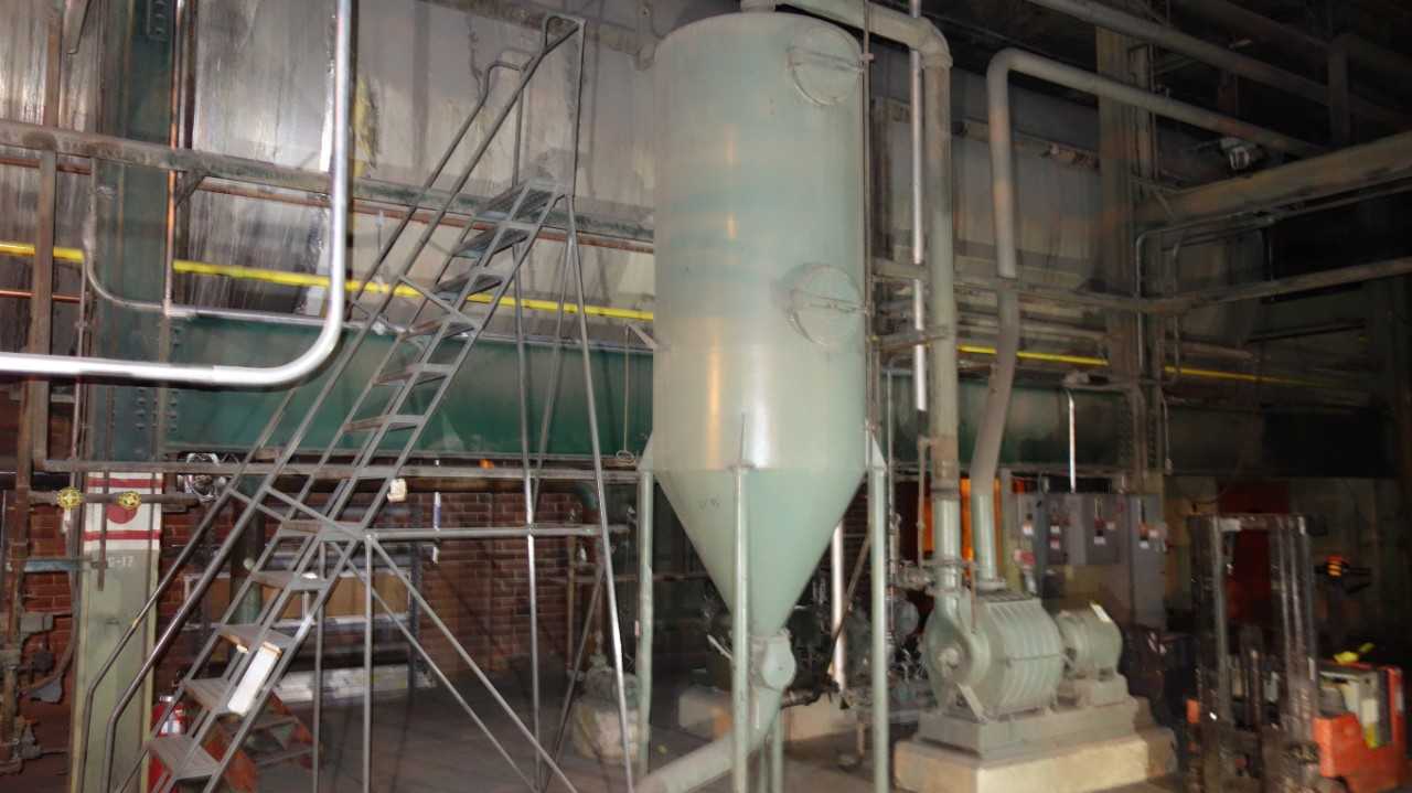 HOFFMAN VACUUM SWEEOING SYSTEM SECONDARY SEPARATOR - VACUUM PUMP