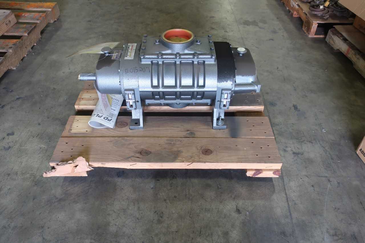 TUTHILL VACUUM PUMP - VACUUM PUMP