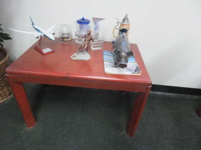Cabinet, table and faux plant in pictures - MISCELLANEOUS