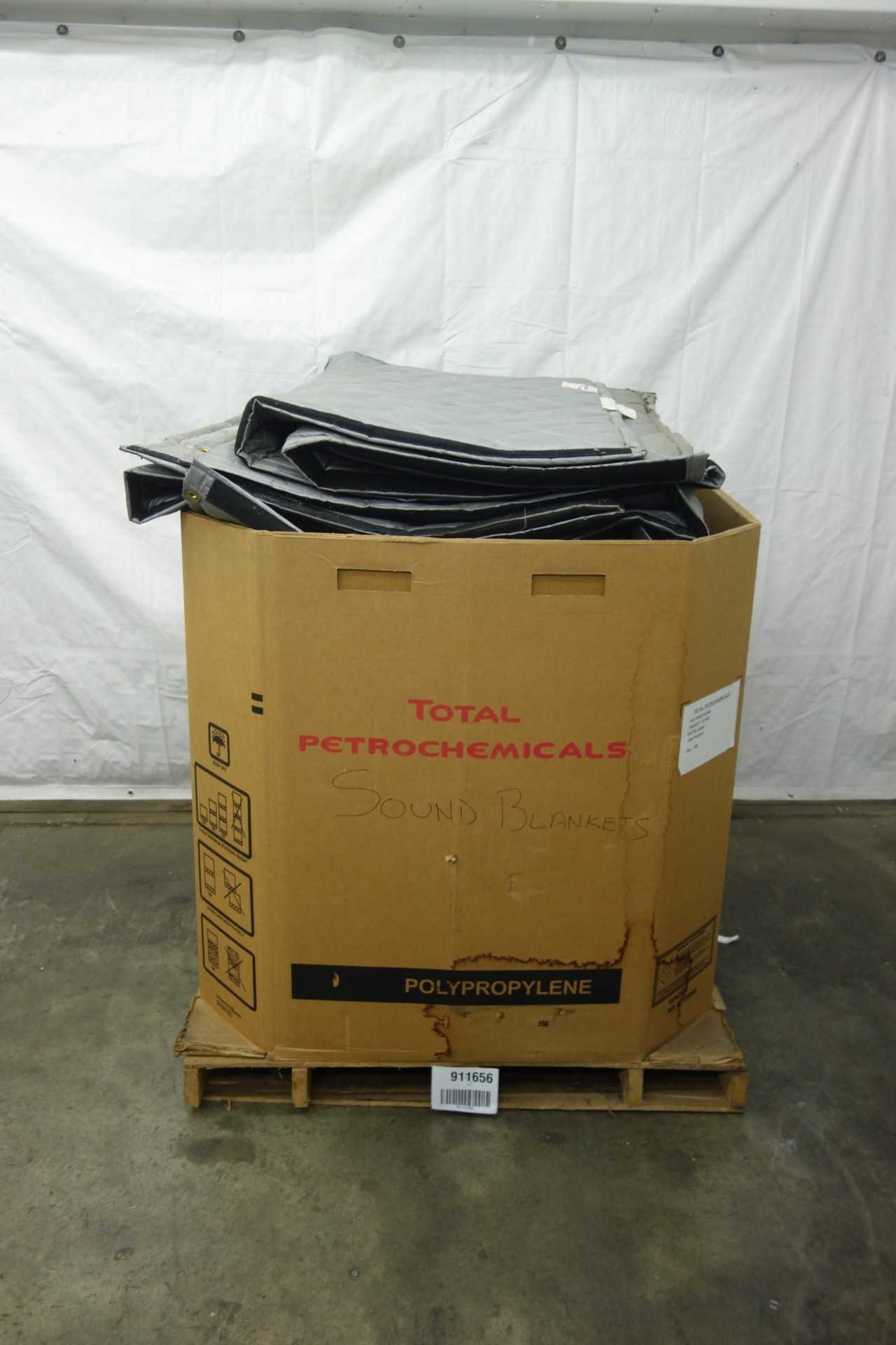 SET OF SINGER SAFETY SOUND STOPPER CURTAINS - SAFETY EQUIPMENT
