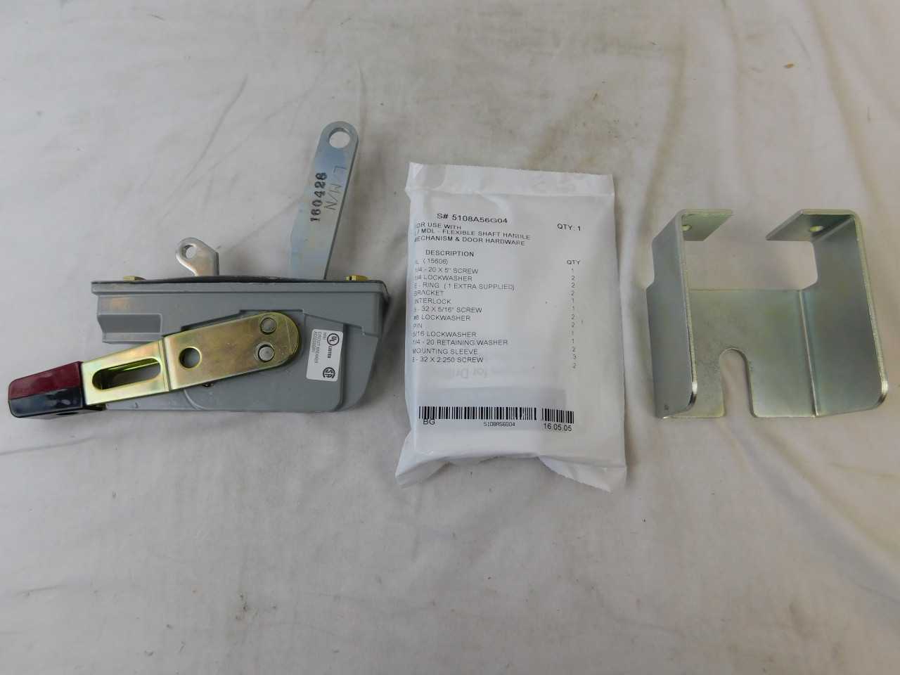 Quantity of 1 New Surplus Eaton F4S05 Flexible Shaft Handle Mechanism - ELECTRICAL COMPONENTS