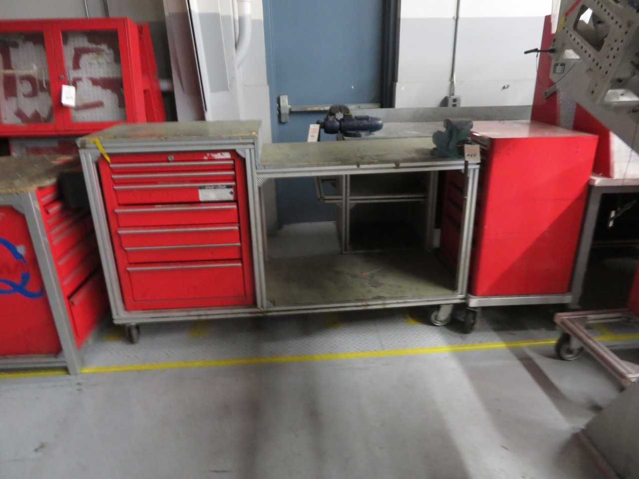 7 Drawer Tool Box Snap On Table with Wilton Vice - MISCELLANEOUS