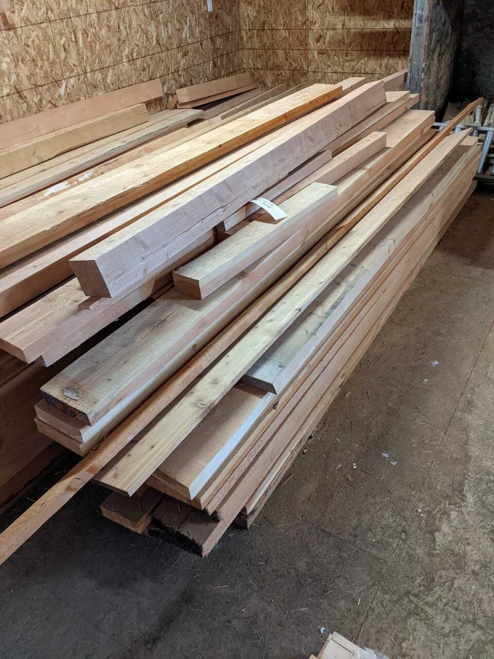 Lot of Lumber - Rough cut Fir - MISCELLANEOUS