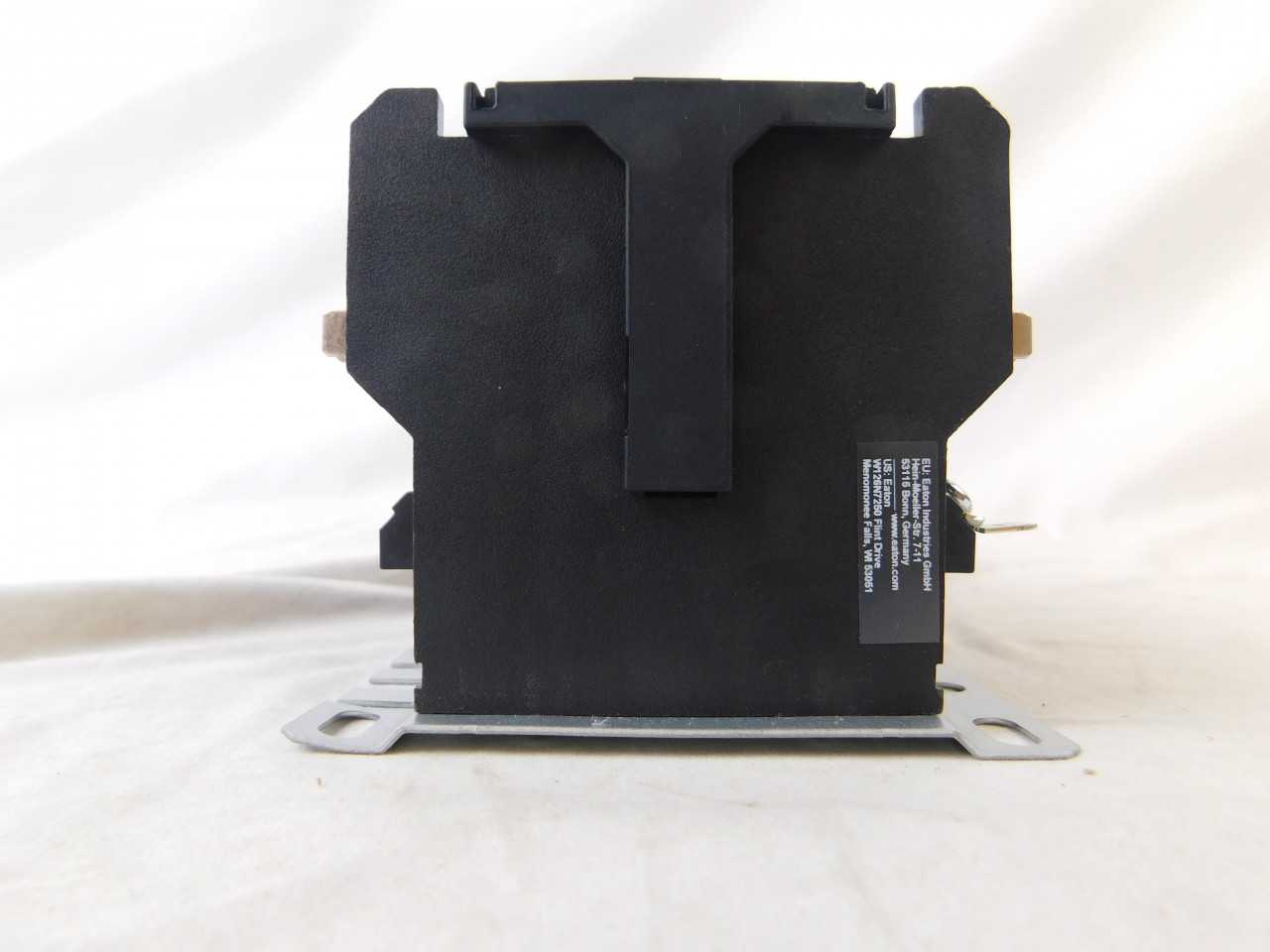 Quantity of 10 New Surplus Eaton C65DND325C Definite Purpose Contactor Reversing 3P 25 480V - CONTACTORS