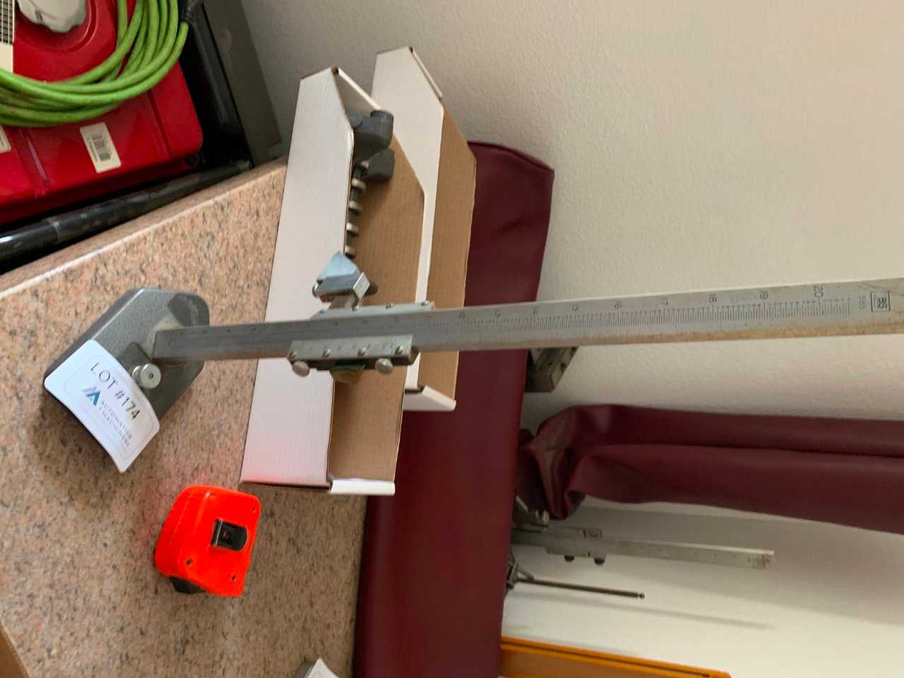 Brown & Sharpe 20" Manual Height Gage - ELECTRIC POWER TOOLS