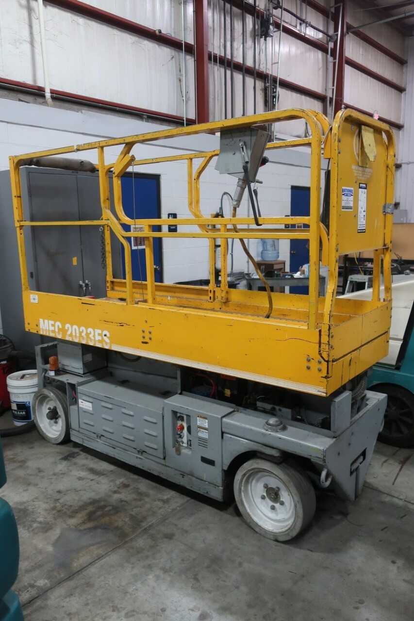 MEC 2033ES AERIAL WORK PLATFORM - PLANT & FACILITY