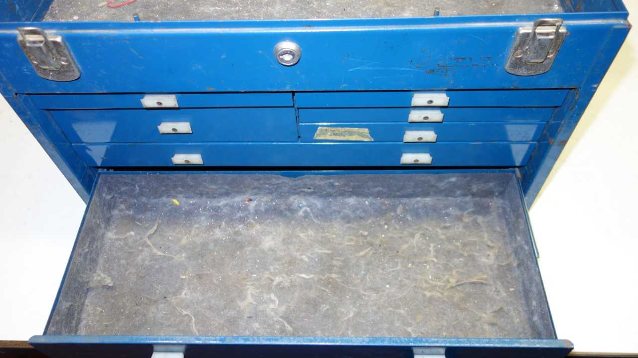 7 DRAWER STEEL TOOL BOX - TOOL STORAGE