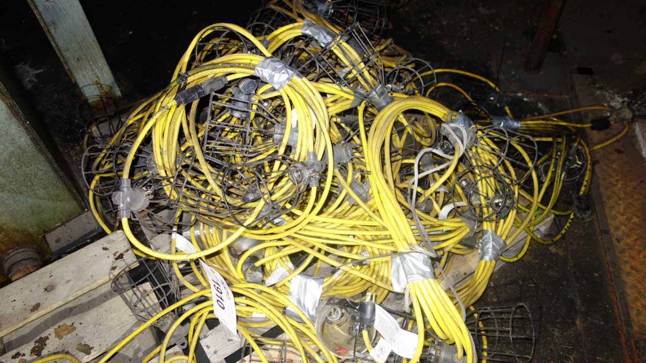 3 PALLETS OF ASSORTED ELECTRICAL EXTENSION CABLES - ELECTRICAL COMPONENTS