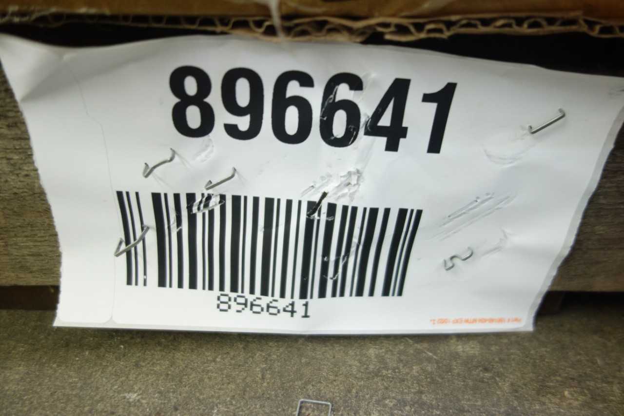 PALLET OF ASSORTED LINEAR BEARINGS AND BALL SCREW ASSEMBLIES - BEARINGS