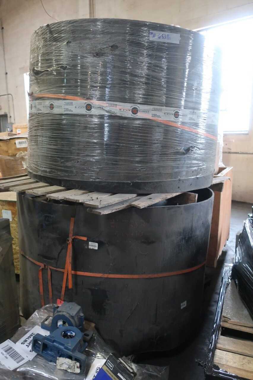 LOT OF 2 FLEXOWELL CORRUGATED SIDEWALL CONVEYOR BELTS - CONVEYORS