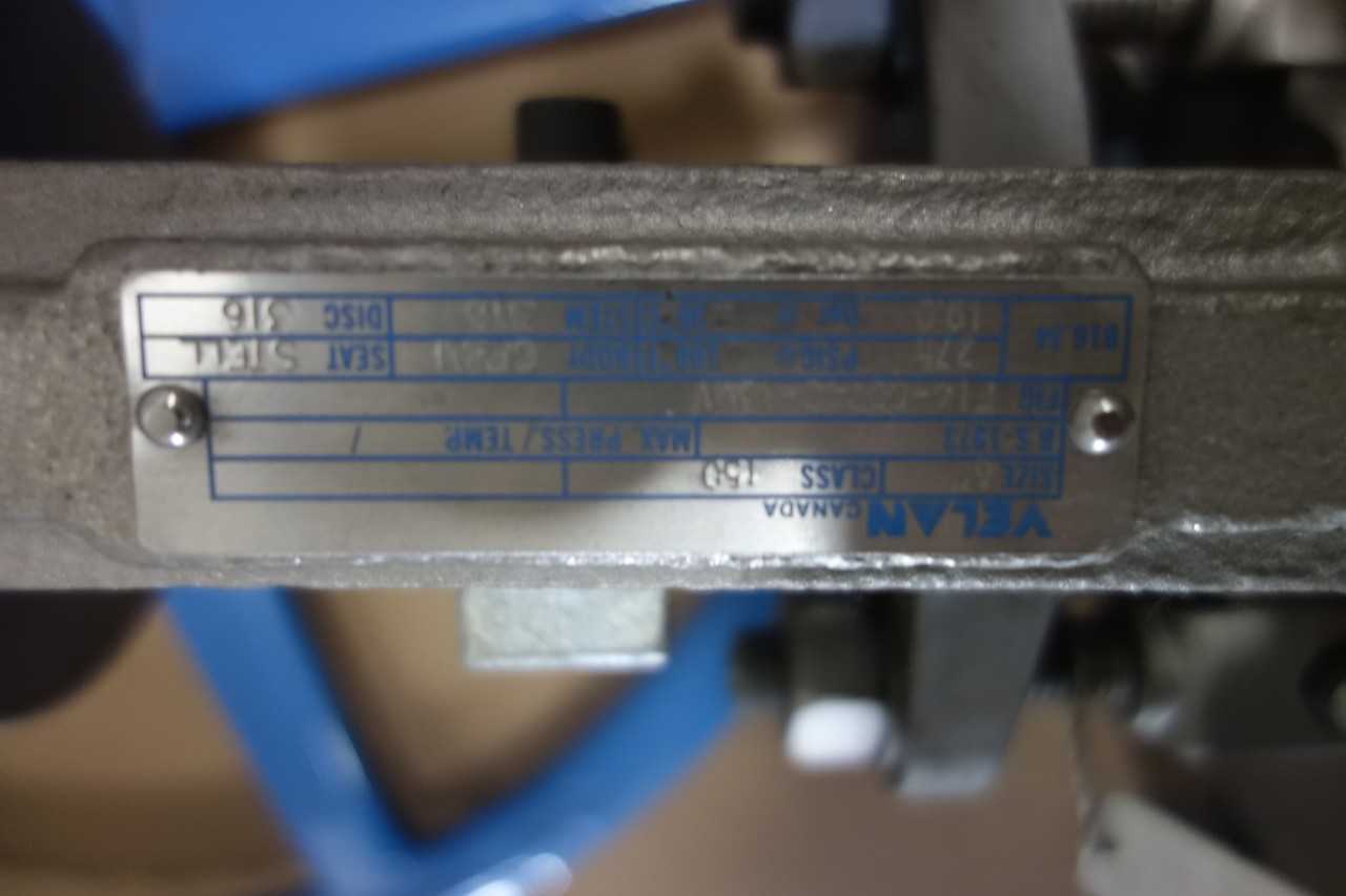 LOT OF 2 VELAN GLOBE VALVES - GLOBE VALVE