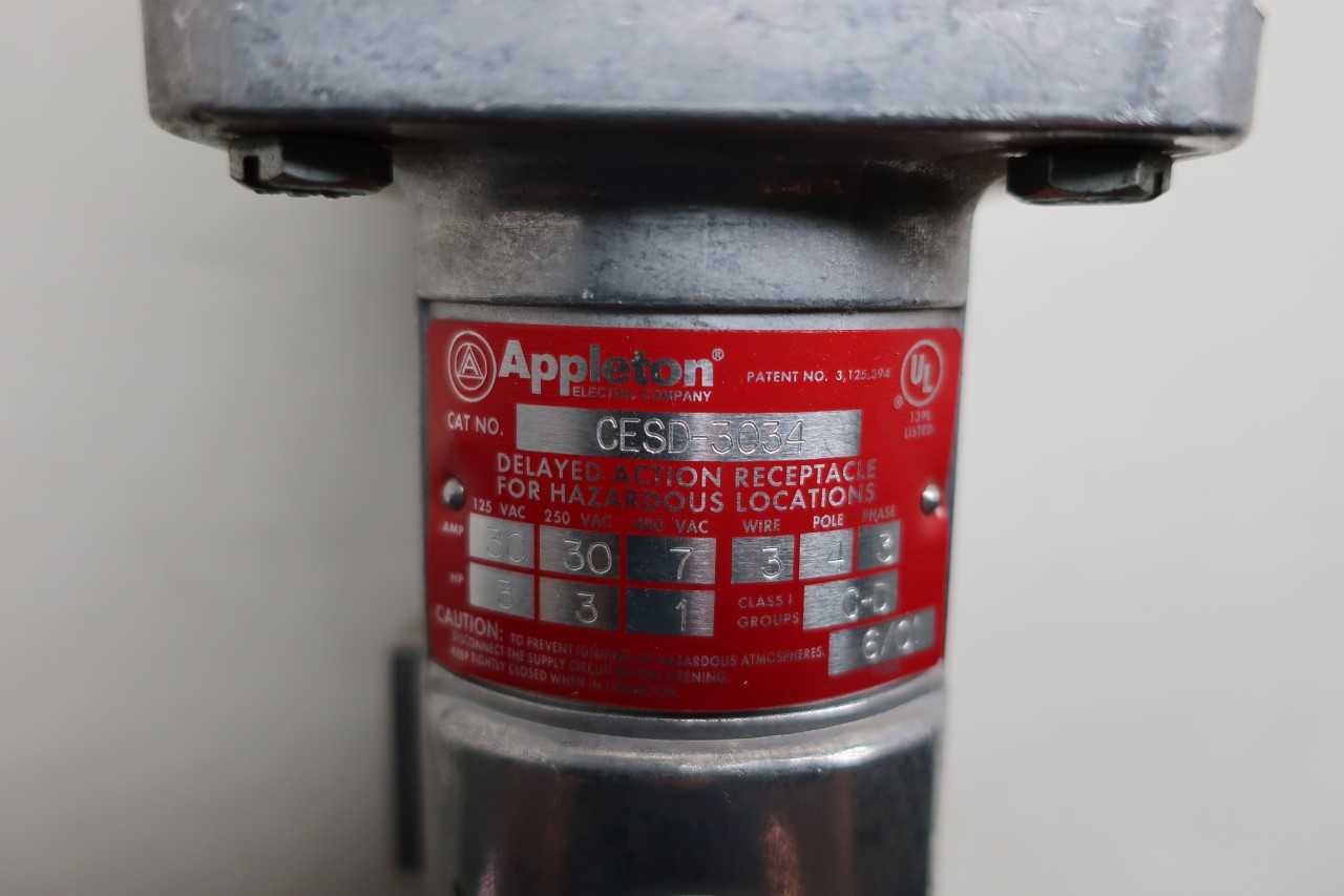 APPLETON CESD-3034 RECEPTACLE 4P 3W 7/30A AMP 125/250/480V-AC - CIRCUIT BREAKERS