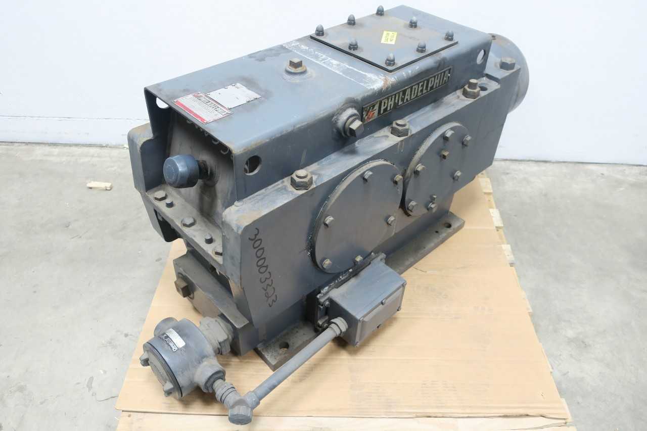 PHILADELPHIA GEAR 10HB-2 2-7/8IN 100HP 25.6:1 ENCLOSED GEAR DRIVE - GEAR REDUCERS