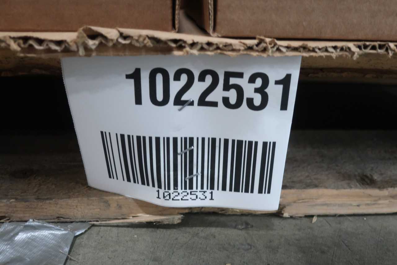 PALLET OF ASSORTED LINEAR MOTION BLOCK, BEARINGS AND SLIDE BUSHINGS - BEARINGS