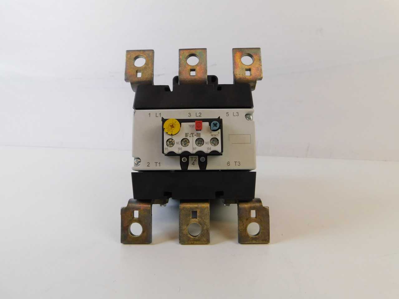 Lot of Quantity 3x XT0B070LC1 Relays - AUTOMATION & CONTROLS