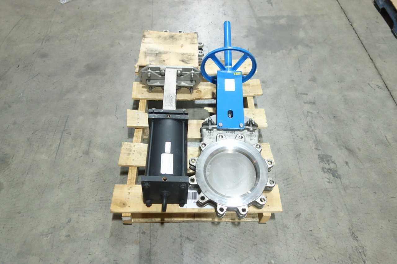 LOT OF 2 KNIFE GATE VALVES - KNIFE GATE VALVE LOT OF 2 KNIFE GATE VALVES - KNIFE GATE VALVE
